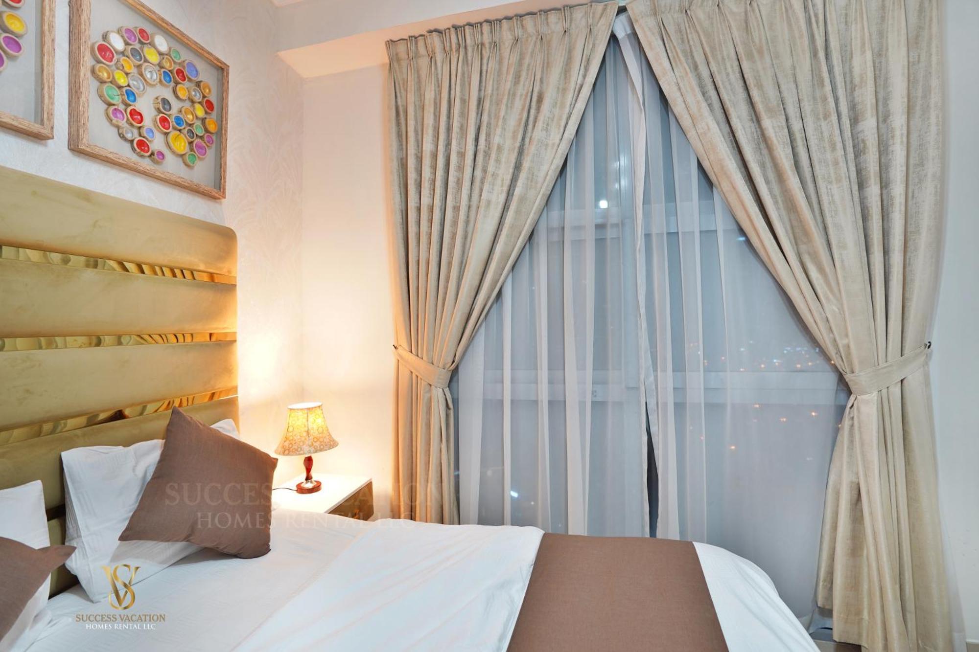 Success Luxury Apartment - 5 Min Away Marina Corniche - Free Housekeeping Provided Everyday-24-7 Staff Available For Services Dubai Exterior photo